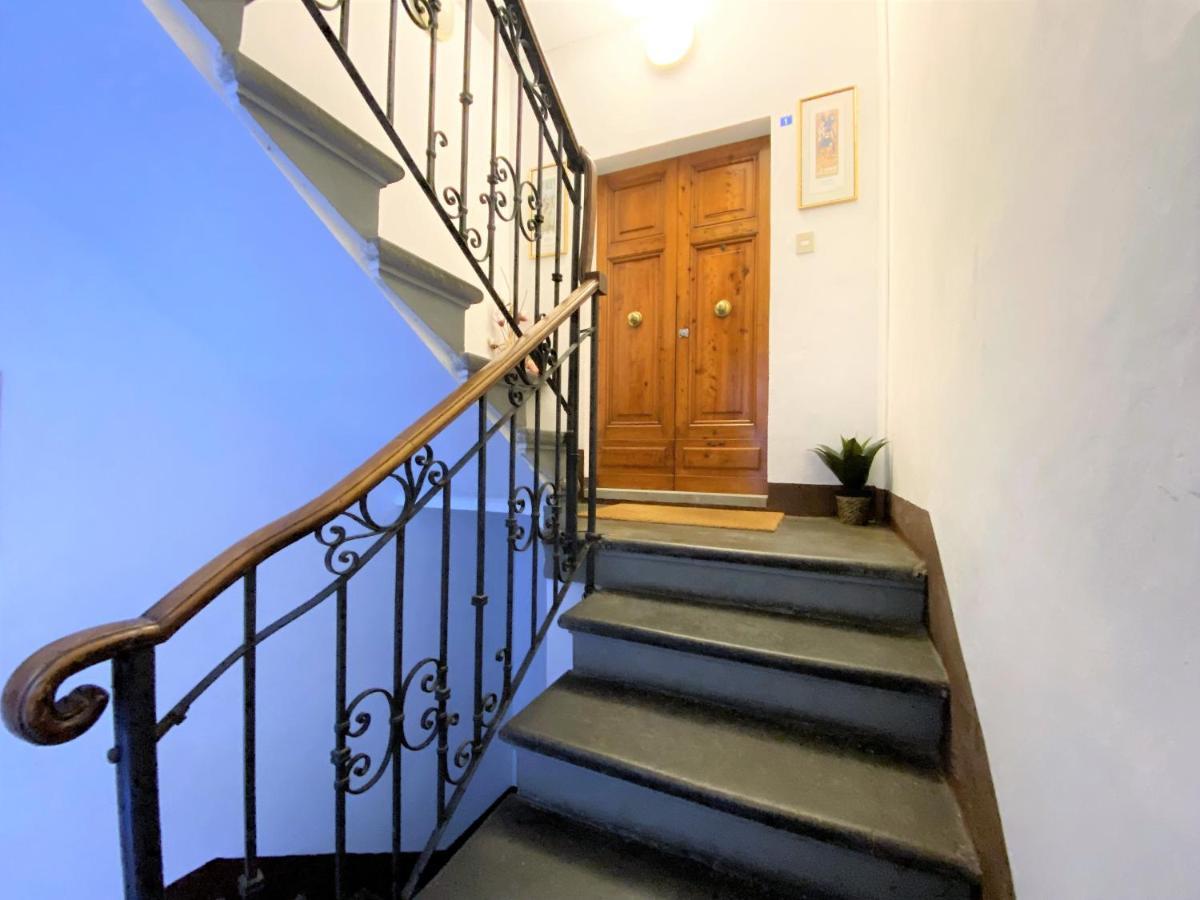Casa Stella- A Due Passi Dal Corso Di Siena Lejlighed Eksteriør billede